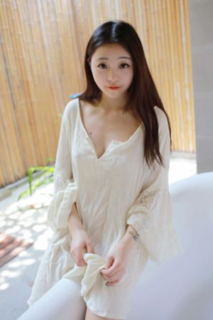 Chinese情侣自拍啪麻豆_720高清视频观看