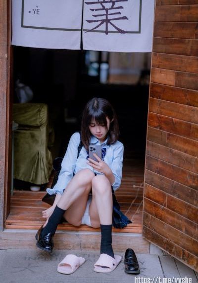 偷窥盗摄丰满老熟女视频_HD动漫免费观看