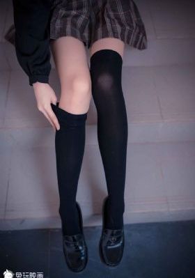 美女成人免费影片_DVD高清在线观看