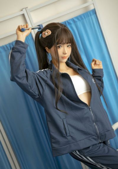 日本一本久久久久久香蕉_HD日韩电影在线