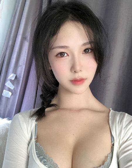 国产亚洲欧美在线观看三区_1080高清完整版播放