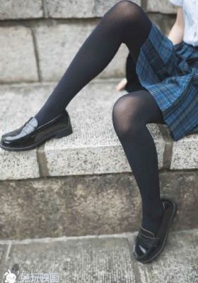 香港三级日本三人妇孕妇_1080P电影全集观看