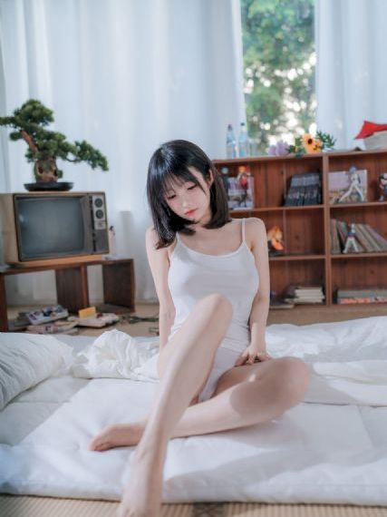 精品另类国产一区色情女王_高清手机免费观看完整