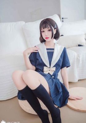 人人摸人人操人人乳_BD英语迅雷电影在线