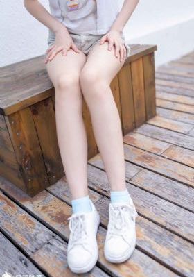 日本の成熟したレズビア_4K在线观看高清