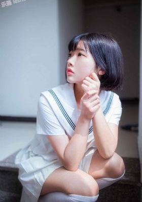 健身房狠狠揉她的奶电影_BD英语在线视频播放