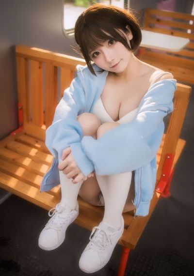 美女露出尿口无遮拦_DVD日韩免费观看