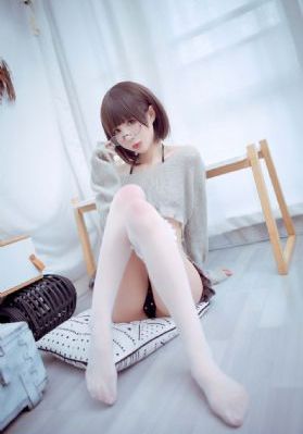 caopom成人免费公开视频_HD免费观看