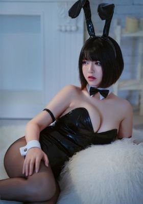 国外美女裸体直播间视频网站大全_4K全集在线观看