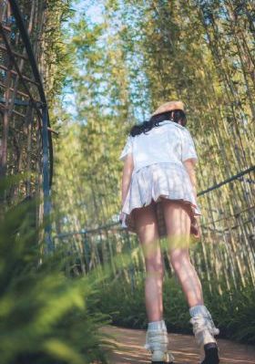 极品美女毛片_720免费观看韩国