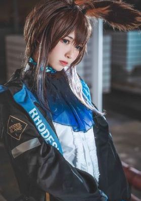 www日本的香蕉黄色网站_720高清在线